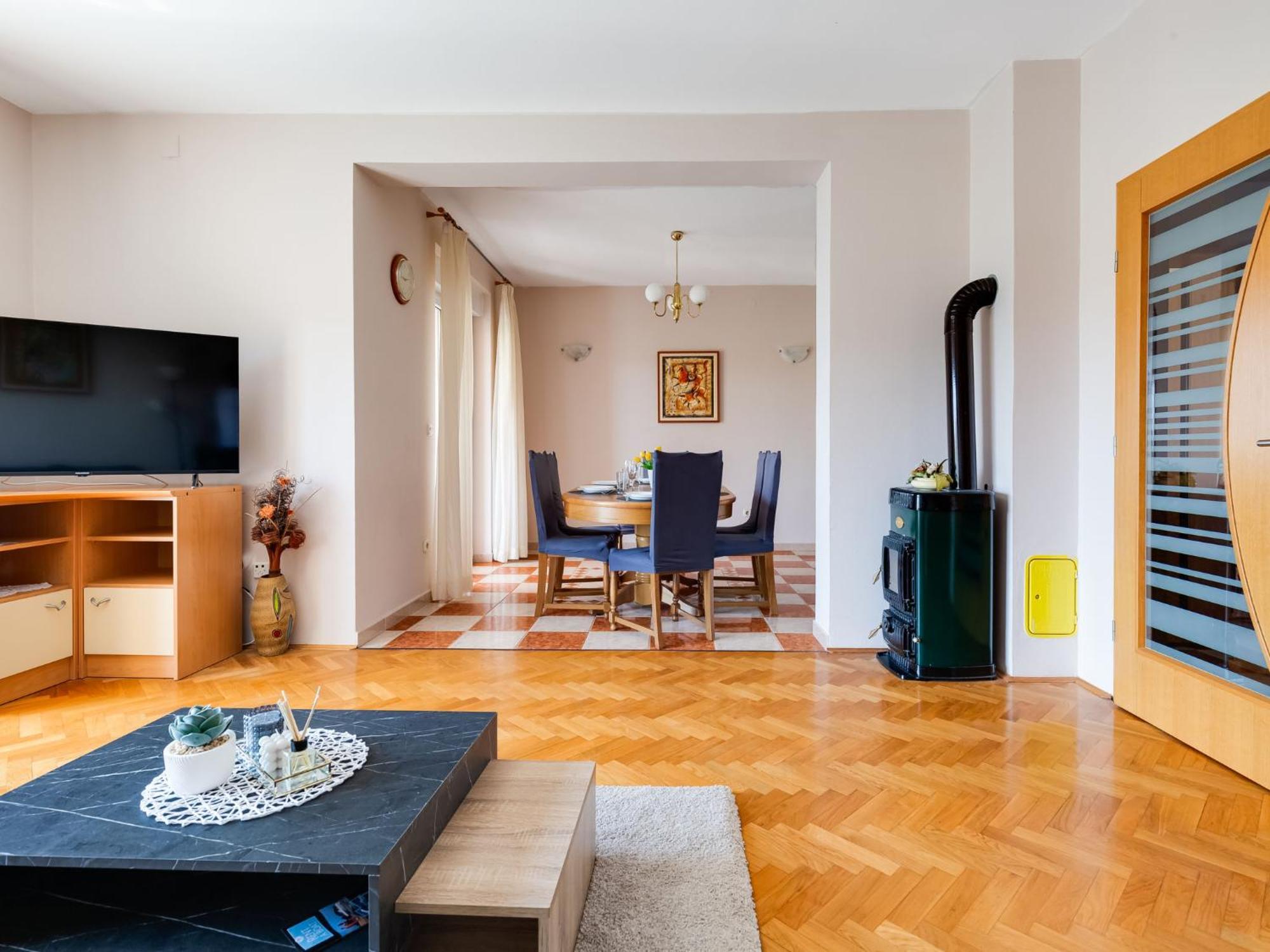 Apartment Daria 1 By Interhome Anic Luaran gambar